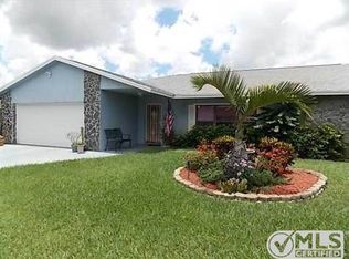 5731 Autumn Ridge Rd, Lake Worth, FL 33463