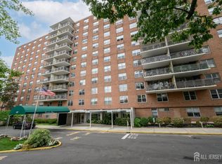 301 Beech St APT 4A, Hackensack, NJ 07601