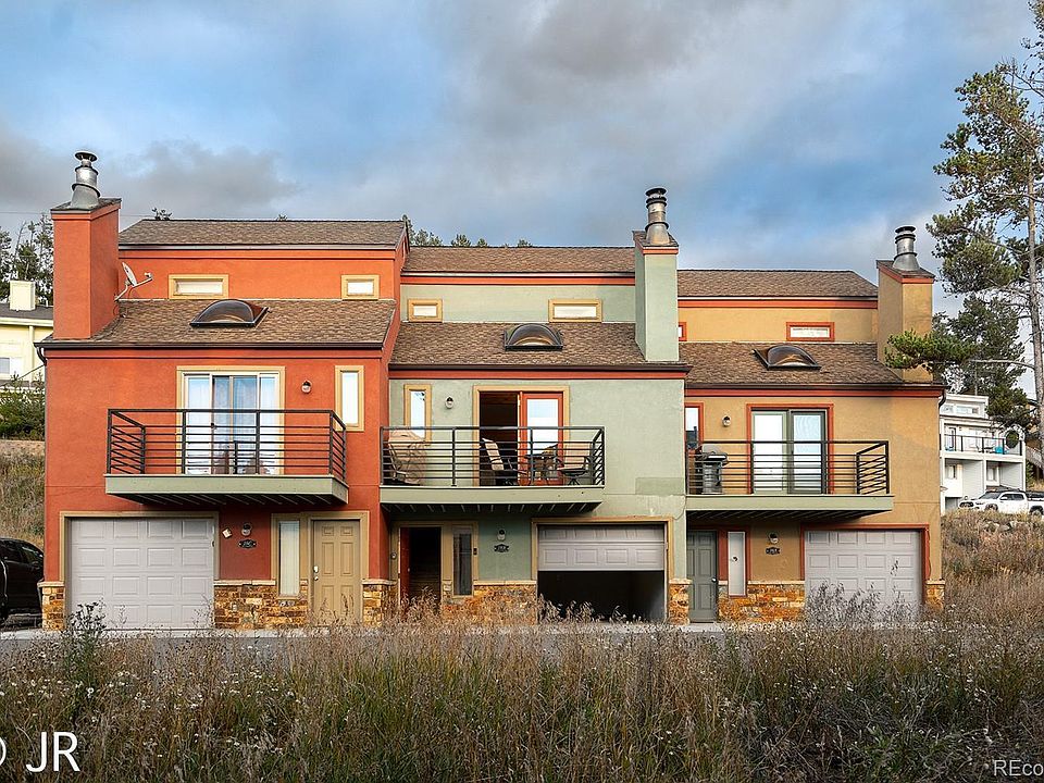 1st image of 693 Wapiti Dr #B