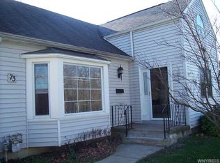 73 Crescent Ave, Hamburg, NY 14075