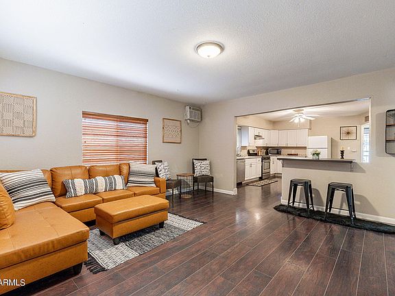 5th image of 714 W MELROSE Drive