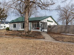 203 14th St, Boone, IA 50036