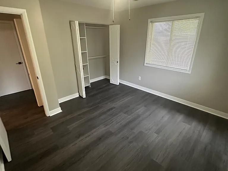2740 40th St #2C — Photo 11