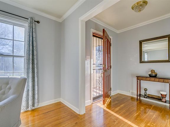 2nd image of 4468 Cherrydale Ave