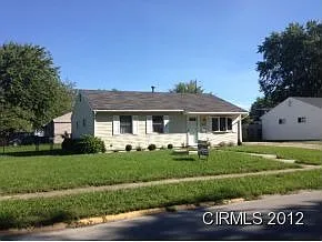 1956 Lynwood Dr photo 1