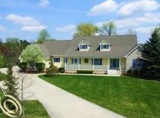6762 Belmont Ct, Independence, MI 48348