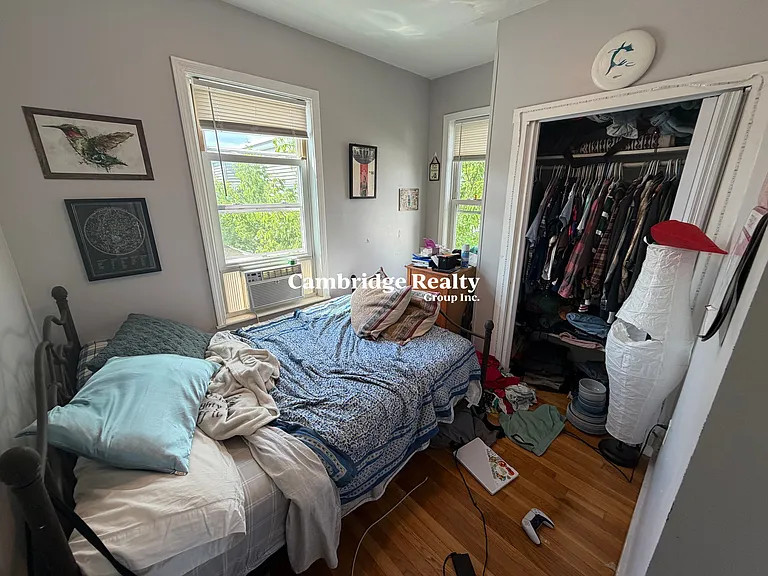 9-11 Houghton St #3 — Photo 11