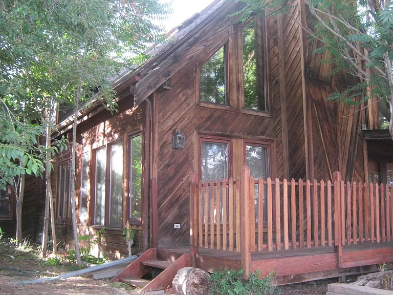 519 Washington Ave — Photo 3