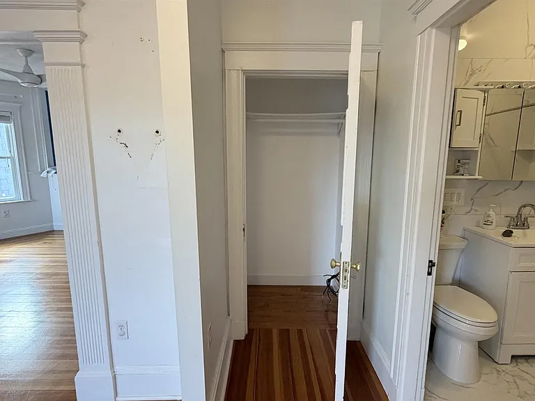 9 Ashland St #1 — Photo 11