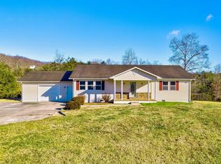 325 Mitchell Ln, Sneedville, TN 37869
