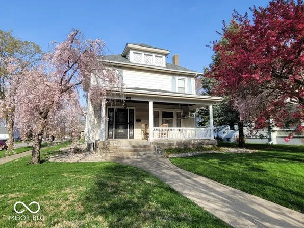 1201 N Main St, Rushville, IN 46173