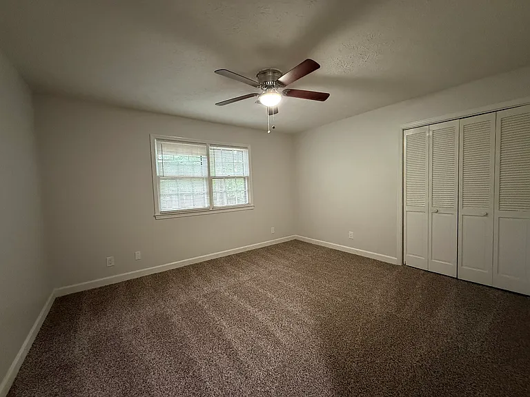 1863 Withmere Way — Photo 24