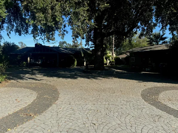 6301 Riverside Dr, Redding, CA 96001