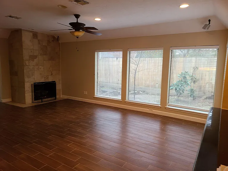 Large Living Room