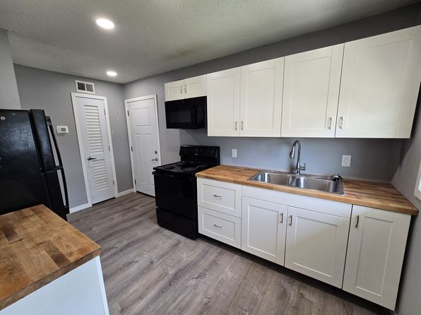 109 Ludland Dr Unit 7