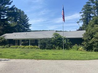 23 Library Ln S, Sturbridge, MA 01566