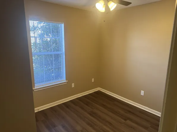 3915 Ledbetter Dr, Conway, AR 72034