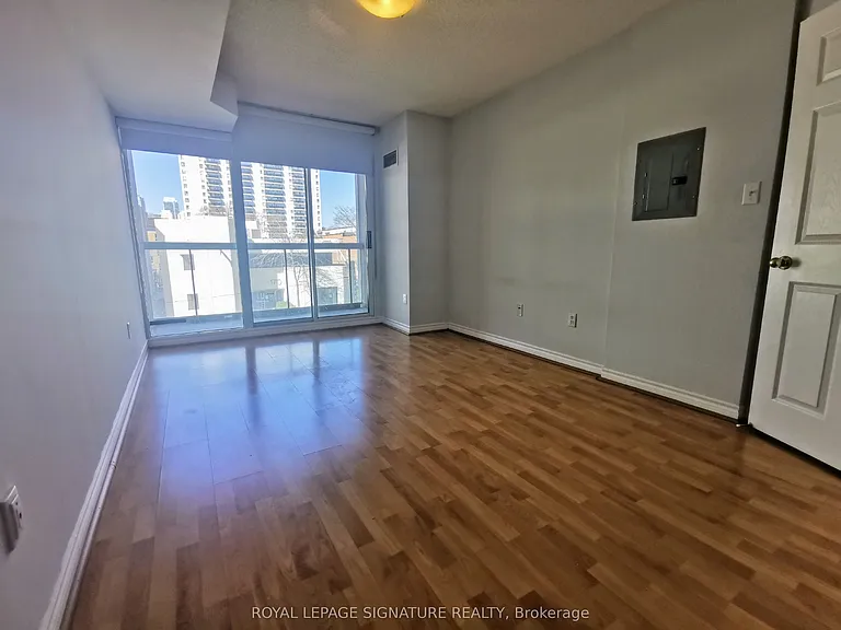 195 Merton St #312 — Photo 5
