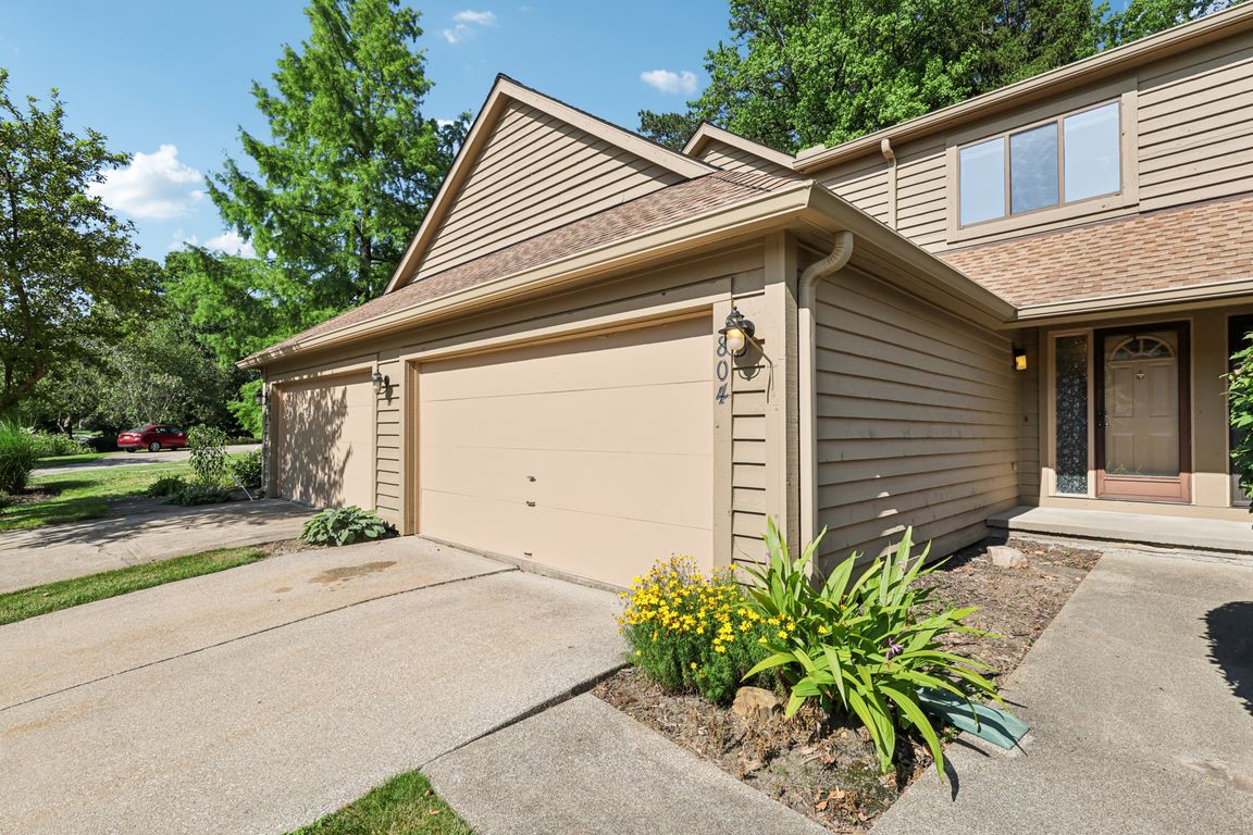 Arboretum Cir-S2606-003.jpg