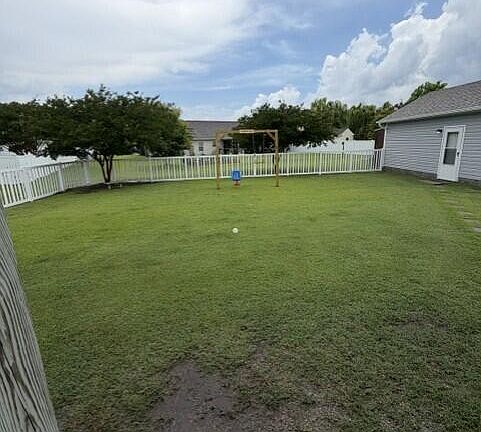 5th image of 504 Professional Park Drive