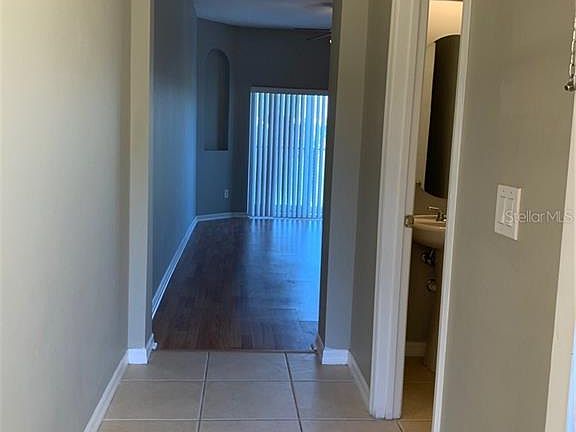 2nd image of 1840 Retreat View Cir