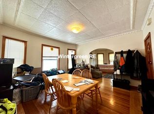 10 Evergreen Ave #2D, Somerville, MA 02145