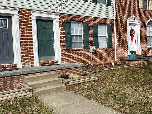 3rd image of 313 Willowbrook Ct