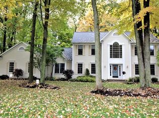 7543 Herrick Park Dr, Hudson, OH