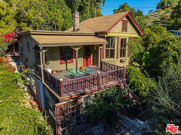 2nd image of 281 E Avenue 33