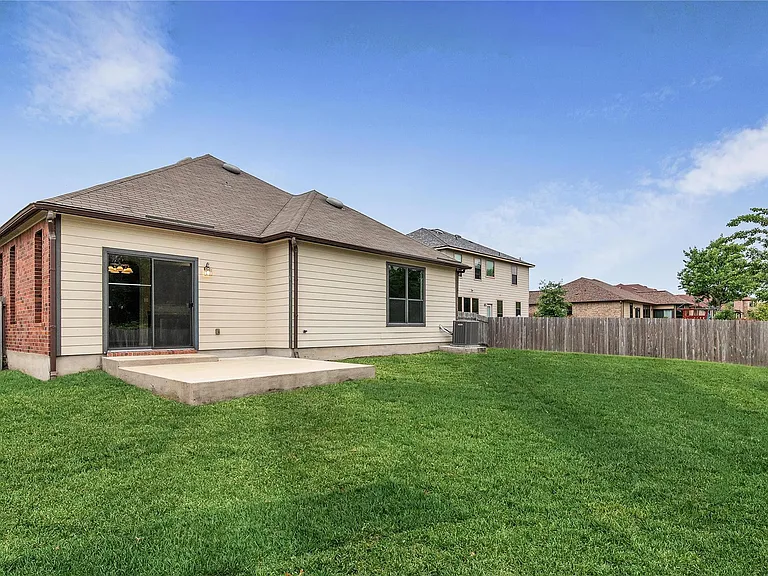 19121 Pencil Cactus Dr — Photo 26