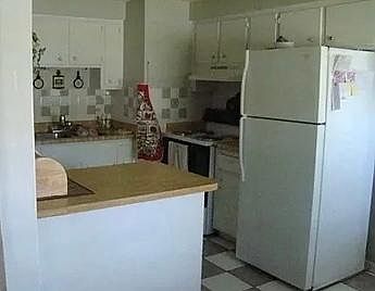 2nd image of 481 Tara Ln