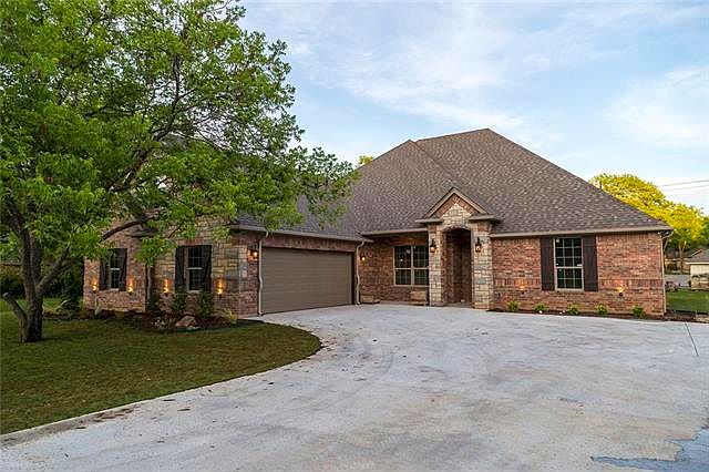 1st image of 6107 Westover Dr