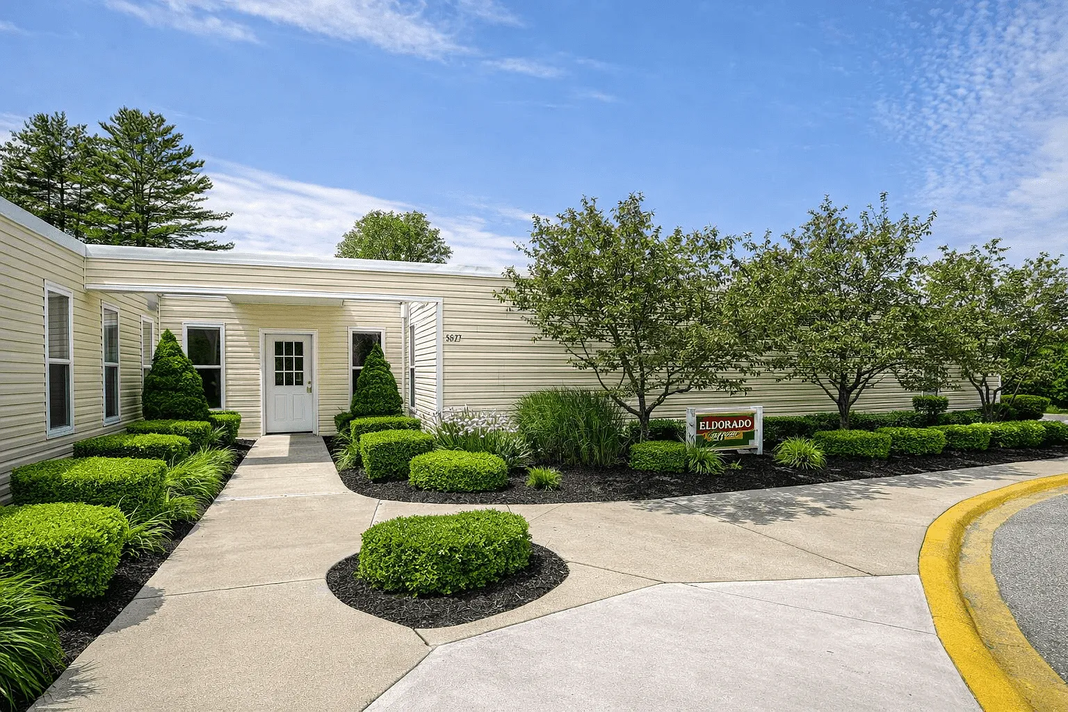 Residences at Lawnview — Photo 1