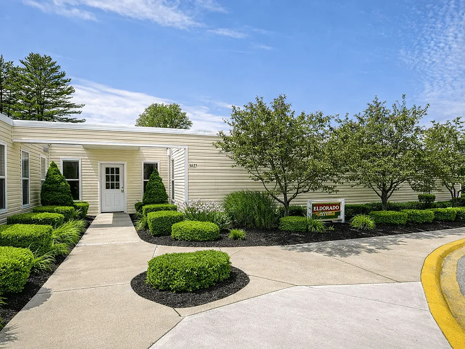 Residences at Lawnview