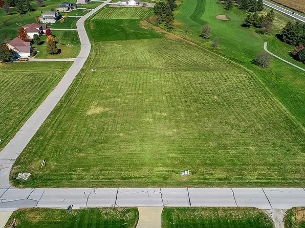 2323 River Valley Dr, Adel, IA 50003