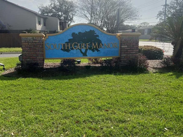 2300 W Michigan Ave #20, Pensacola, FL 32526