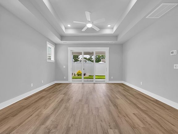 4th image of 1549 Coastal Cove Ln