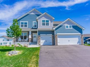 140X Ironwood Ct, Carver, MN 55315