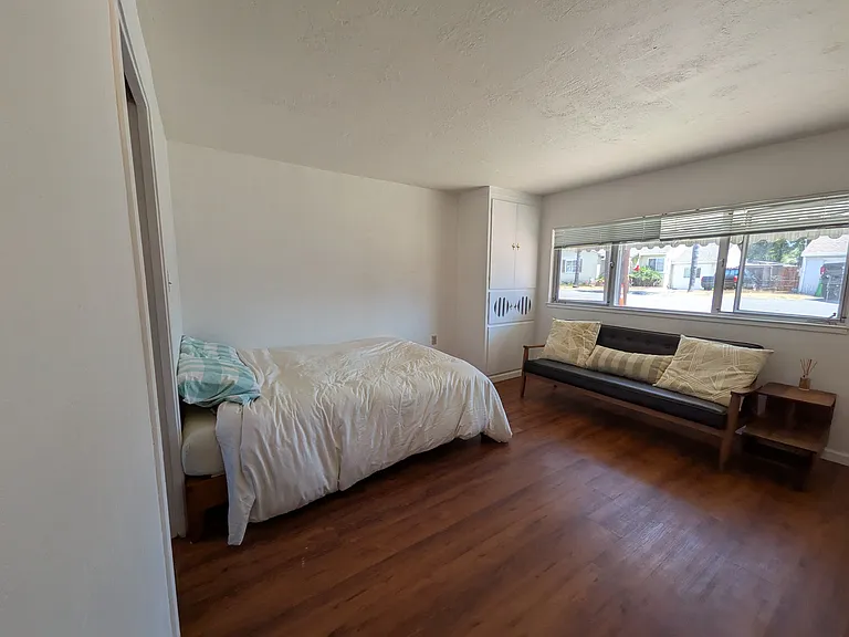 550 Harmony Dr — Photo 13
