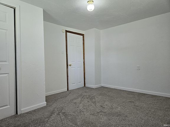 5th image of 3408 S Willoughby St
