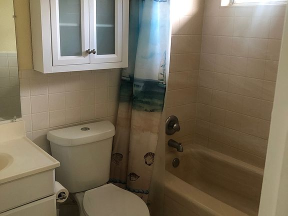 5th image of 3940 Yarborough Dr