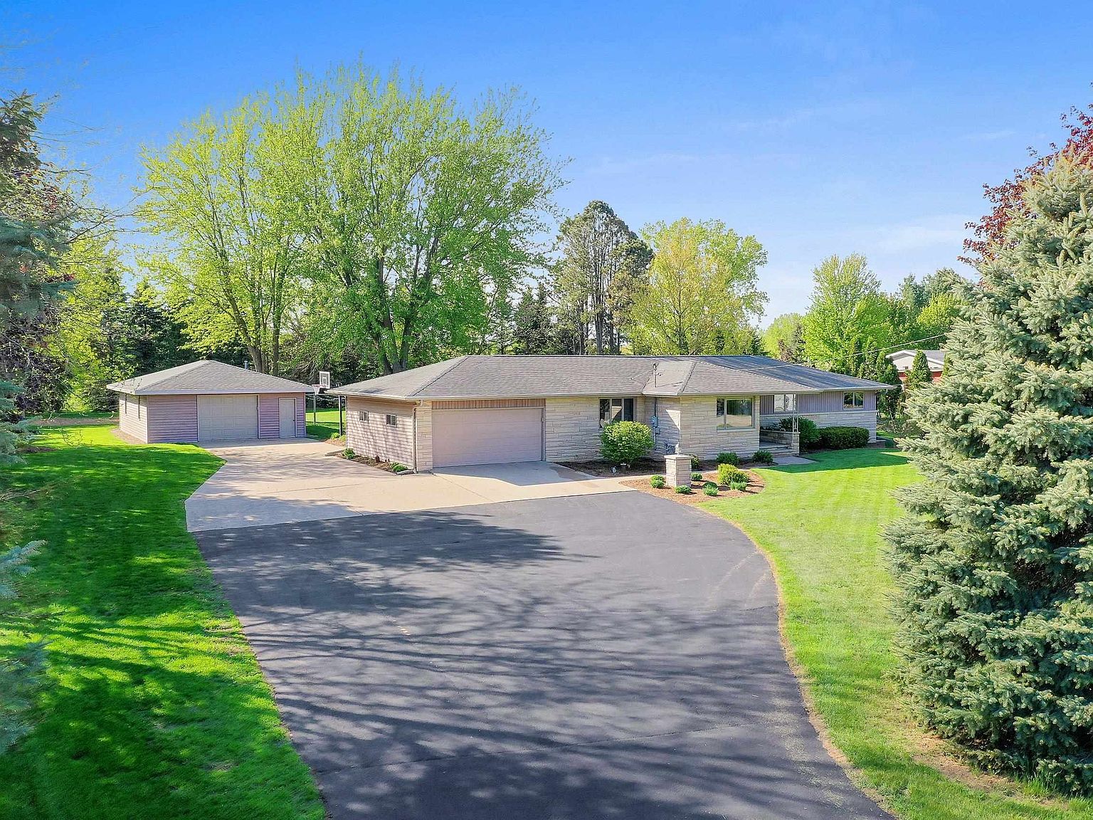 5265 N County Rd E, De Pere, WI 54115 Zillow