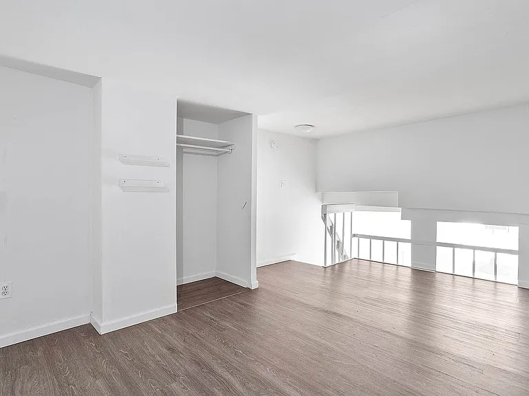 88 Fulton St #425 — Photo 6