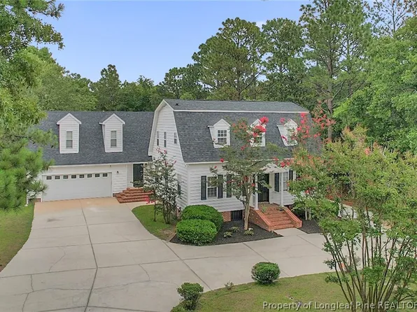 6817 Tanager Ct, Fayetteville, NC 28306