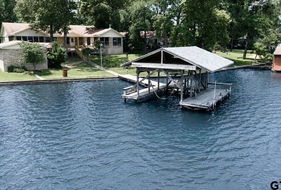 1st image of 140 Bird Dog Cir