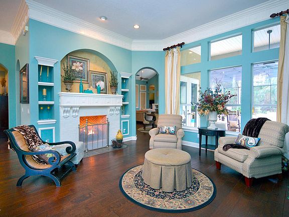 4th image of 525 E Primrose Pl