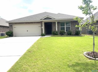 259 Willow Bank Cir, Decatur, AL 35603