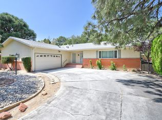 1409 Espanola St NE, Albuquerque, NM 87110