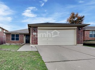 4924 Chaps Ave, Fort Worth, TX 76244