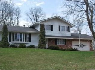 1020 Green Bay St, Onalaska, WI 54650